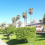 Playa De Vistas 아로나